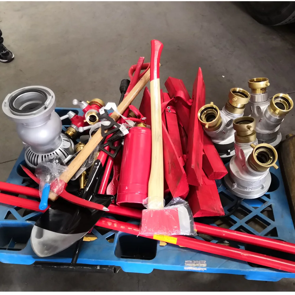 希少珍品　中国ブリキ　【電動　消防車】　※動作品 Isuzu-Giga-12tons-Water-Foam-