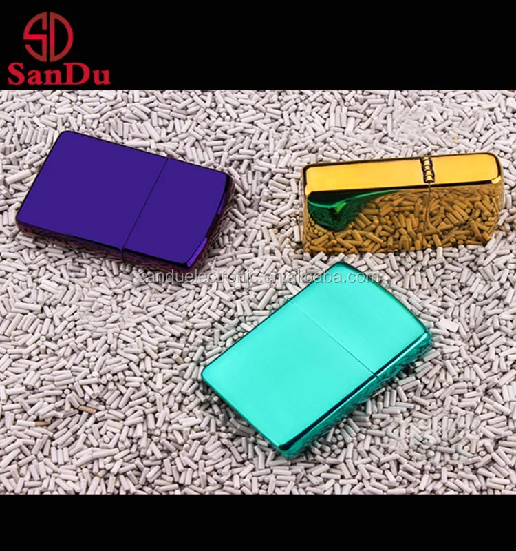 
2021 Заводская шелковая Зажигалка для курения оптом Горячая Распродажа дешевая черная металлическая зажигалка для бензинового масла многоразовая 