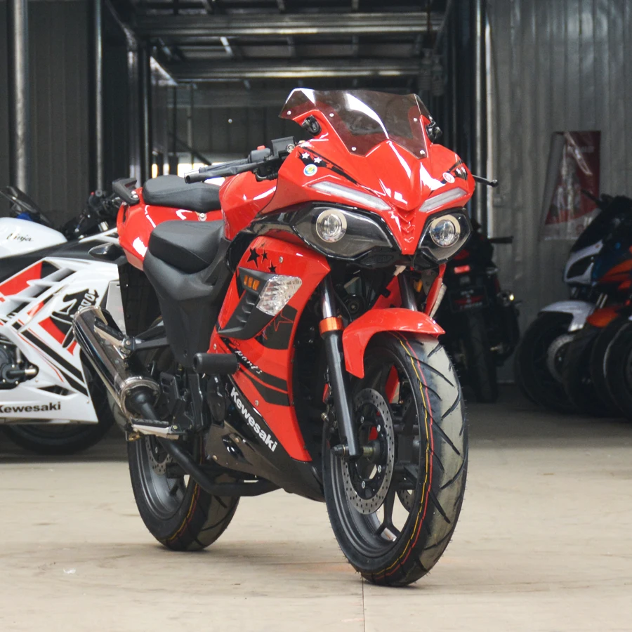 Source Motocicleta de corrida 150cc 250cc 350cc para venda on m