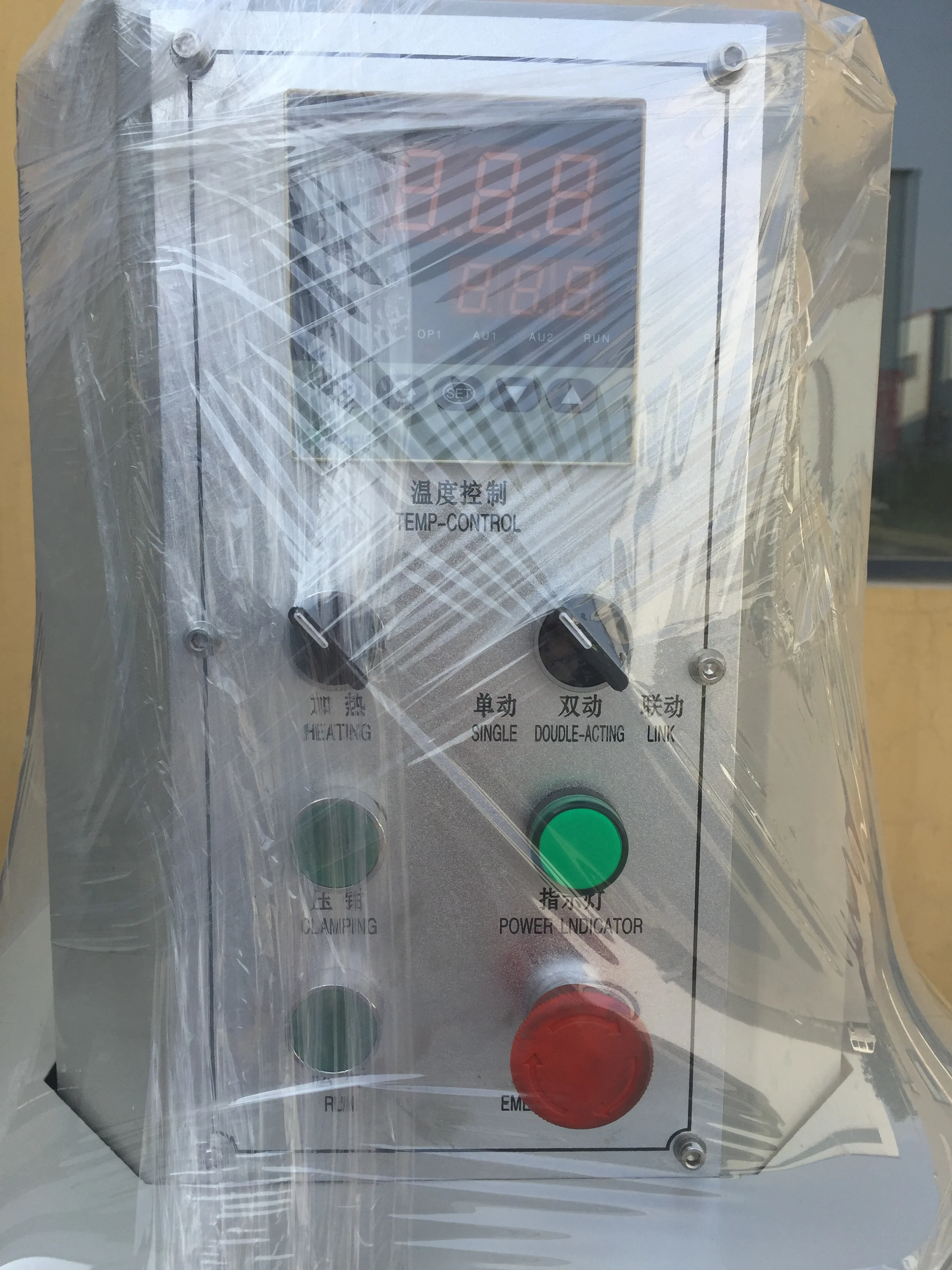 Цветной бесшовный сварочный аппарат из ПВХ с 2 головками для окон из ПВХ