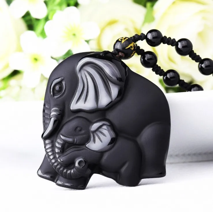 Collier avec pendentif en obsidienne noire éléphant éléphanteau feng shui animal
