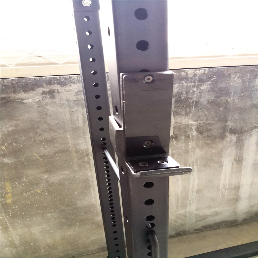 Фитнес-оборудование силовая стойка половинная для приседаний плоская регулируемая