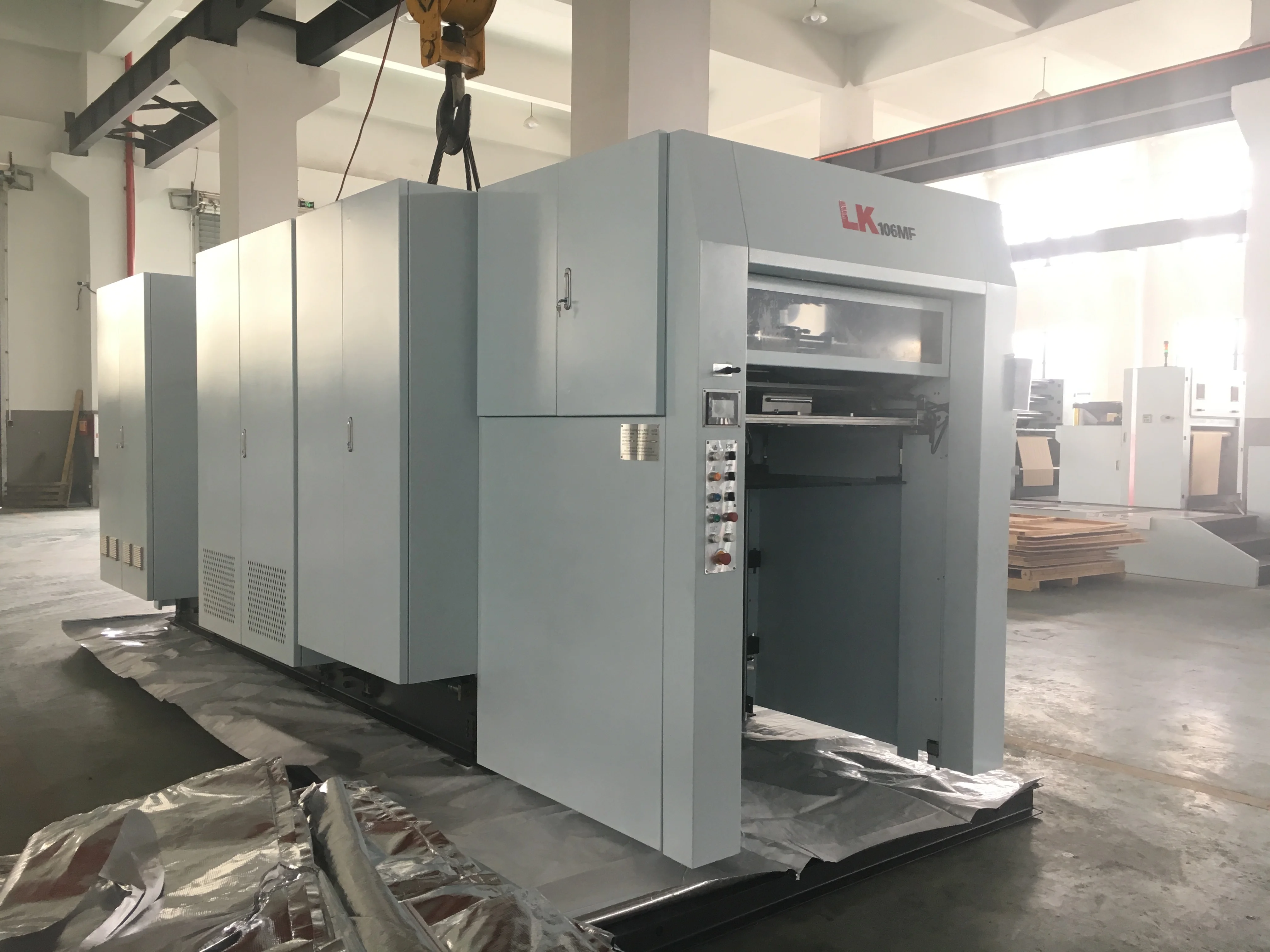 Горячая Распродажа, б/у, новая линия по производству нетканых материалов pp spunbond