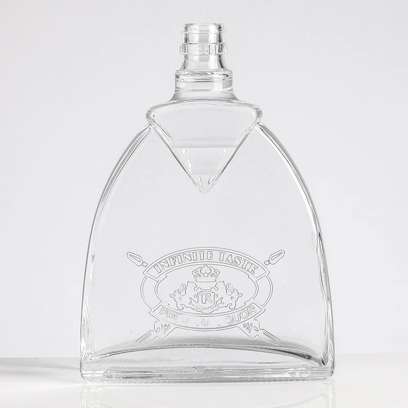 Fashion Design Exquisite Emboss 750ml New Alcohol Glass Bottle With Caps
