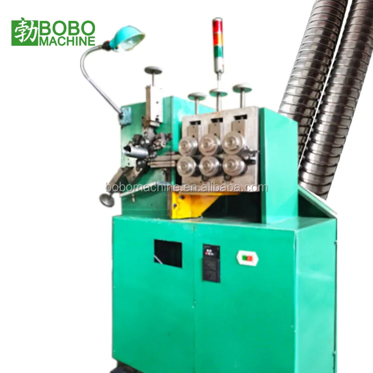 Машина для производства гибких металлических трубопроводов
