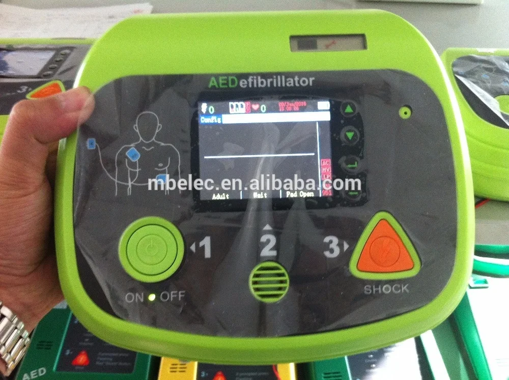 
 Дефибриллятор AED 7000 plus с цветным ЖК-дисплеем  