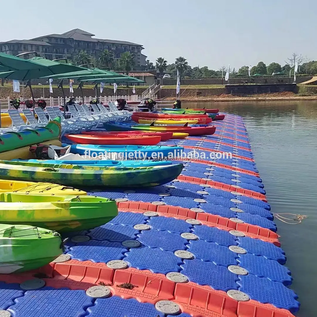 Floating Dock with Boat Lift