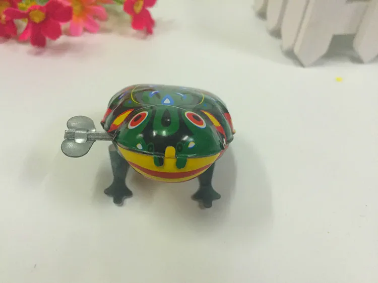 4 Juguetes De Cuerda Con Forma De Rana Saltarina – Plástico, 5 Cm, Para Niños Y Decoración De Jardín