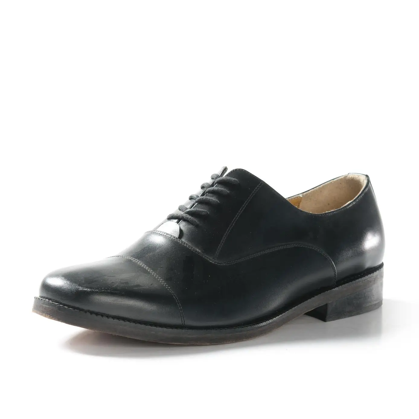 Zapatos De Cuero De Capa Superior De Vaca De Alta Calidad - Buy Zapatos De  Cuero,Zapatos De Capa Superior,Zapatos Product on Alibaba.com