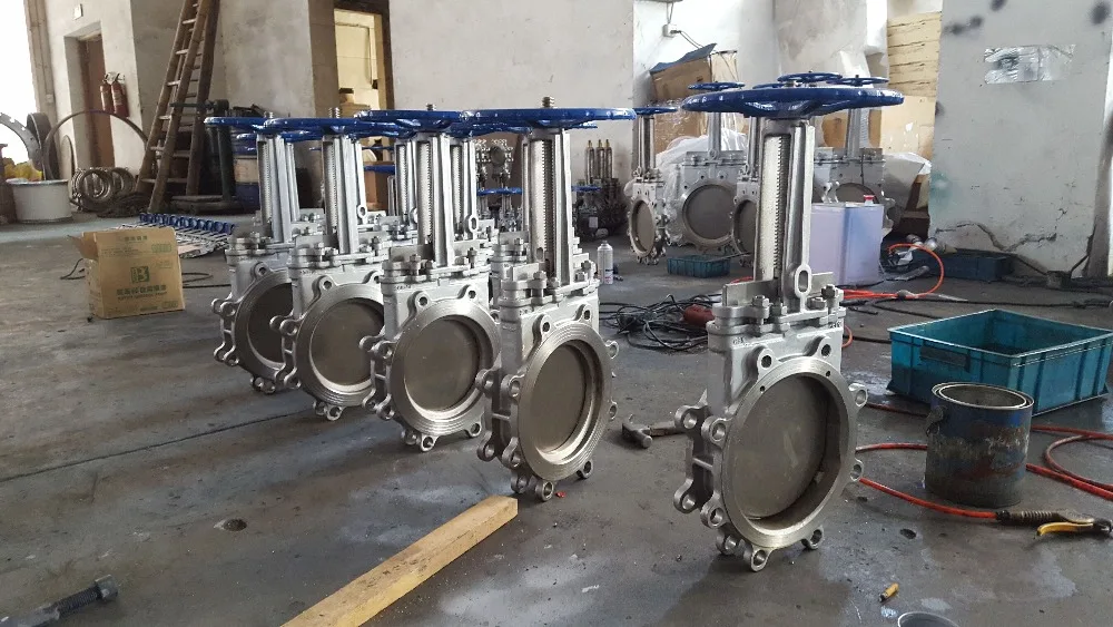 Made in China Standard Casting Steel/Ductile Iron/Stainless Steel Slurry Knife Gate Valve