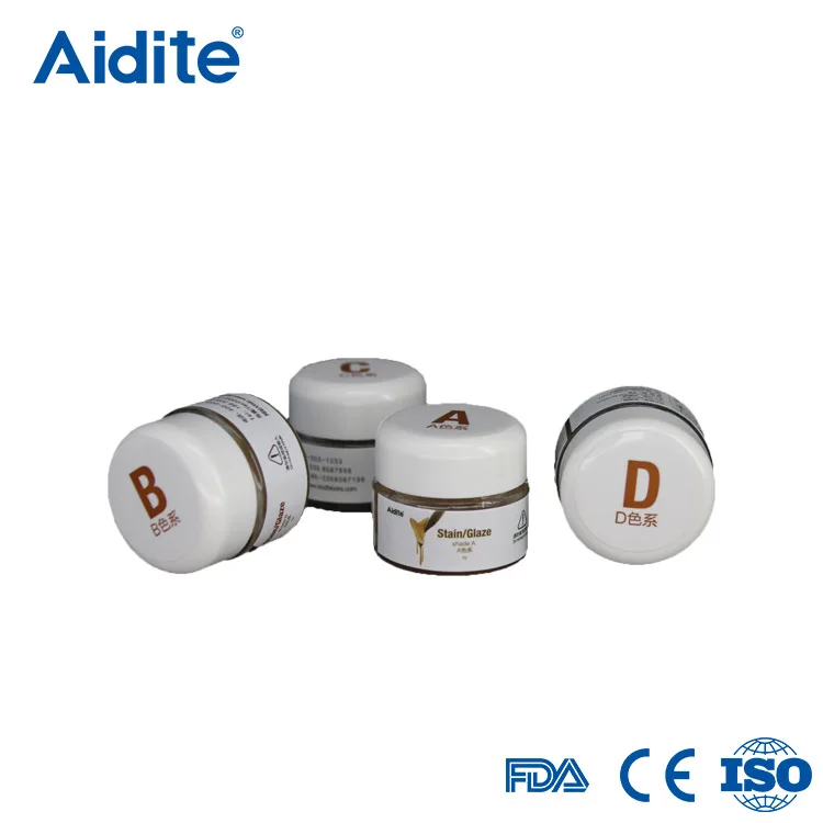 
 Удобная в использовании паста для удаления пятен и остекления зубов  