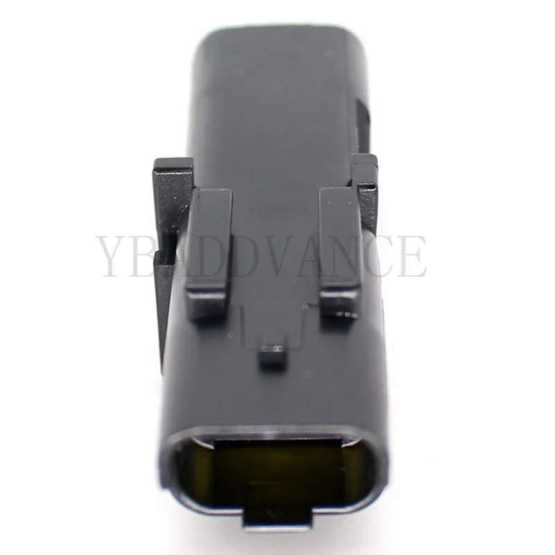 211PC02280081 FCI 2 Pin Male Sensor Connector Turn Light Plug FO Lamp Socket