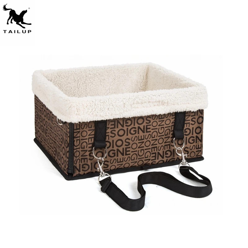 Portable Collapsible Lookout Pet Booster Car Seat Classic Style with Zipper Closure Polyester Material Featuring Printed Pattern