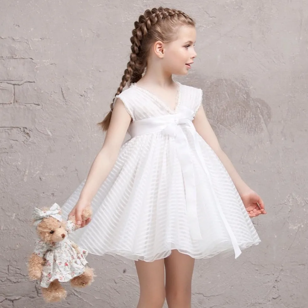 Kids Beauty Pageant Dress V Neckline Backless Organza Top Knee Length Flower Girl Dresses Wedding Party Dress View One Piece Girls Party Dresses Ellie S Bridal Product Details From Wuxi City Chuanqingdayi Arts