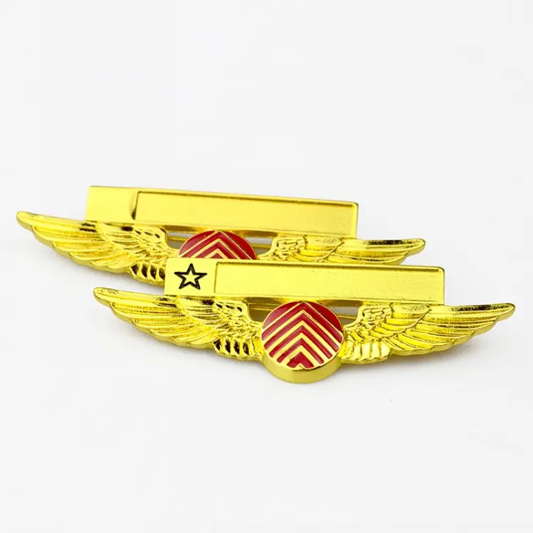 China Factory Custom Zinc Alloy Prefect Gold Metal wings Pin Badge