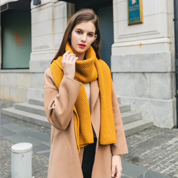 Winter knitted acrylic women scarfs