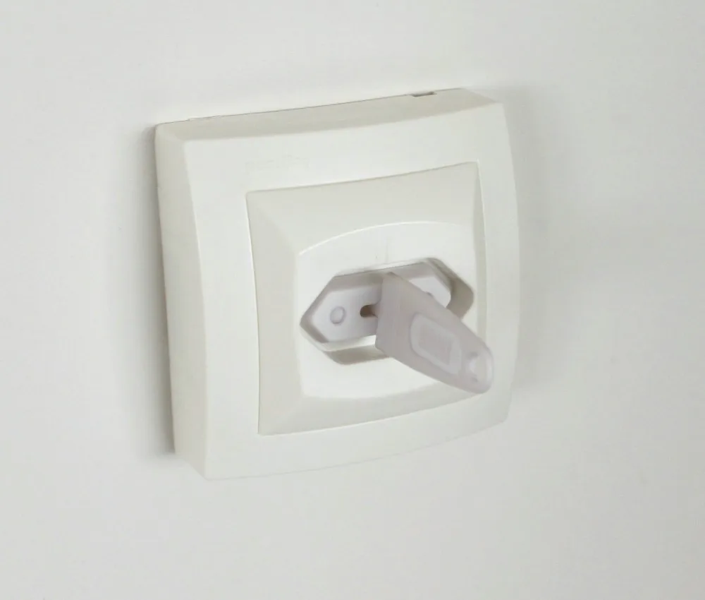 child proof plug socket covers