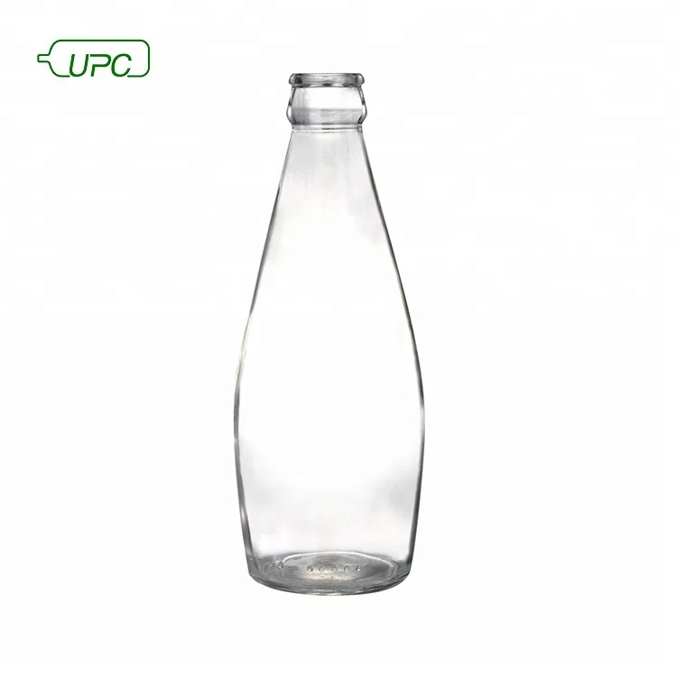 В бутылки стекает вода. Вода Kobi 0.33 стекло. Стеклобутылка 250 сок. Стеклянная бутылка для воды. Стеклянная бутылка 0,33.