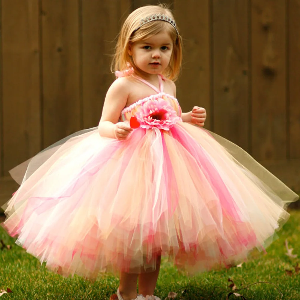 фото девочек маленькие в платьях