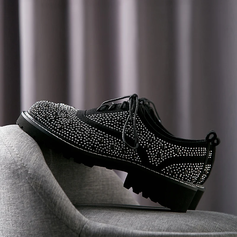 
 Модные женские туфли-броги с блестящими кристаллами, на плоской подошве, с заклепками, 2019  