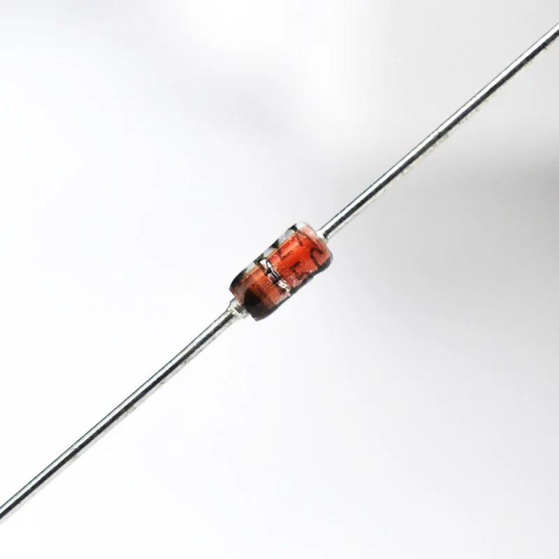Lot De 200 Diodes Zener ITT Germany BZX55C11 11V 0,5W - Faible Bruit Pour Audio - Origine Allemagne