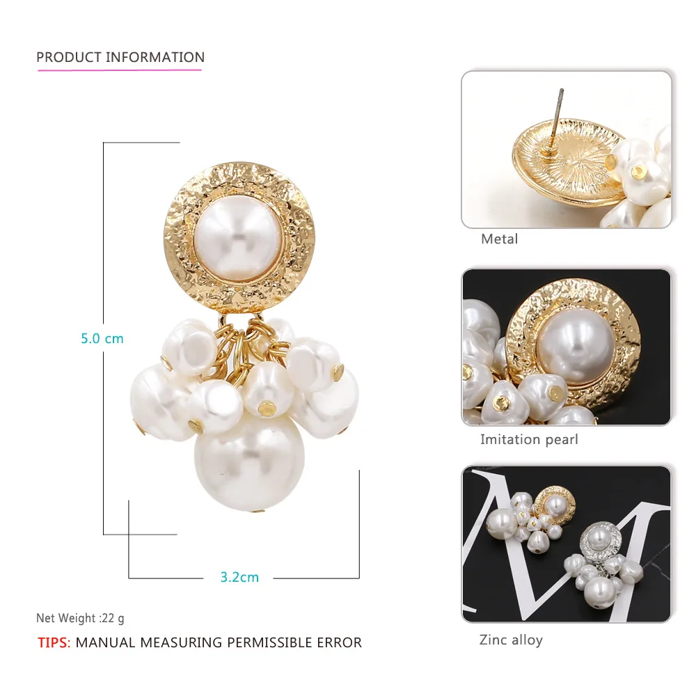 Latest Vintage Style Women's Pearl Chandelier Earrings Elegant Hottest Short Model Celebrities for Engagement Made Zinc Alloy