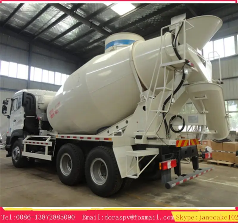 10 Wheeler Nissan UD EurO V Mobile 12 Cubic Meter Concrete Mixer Truck for Sale
