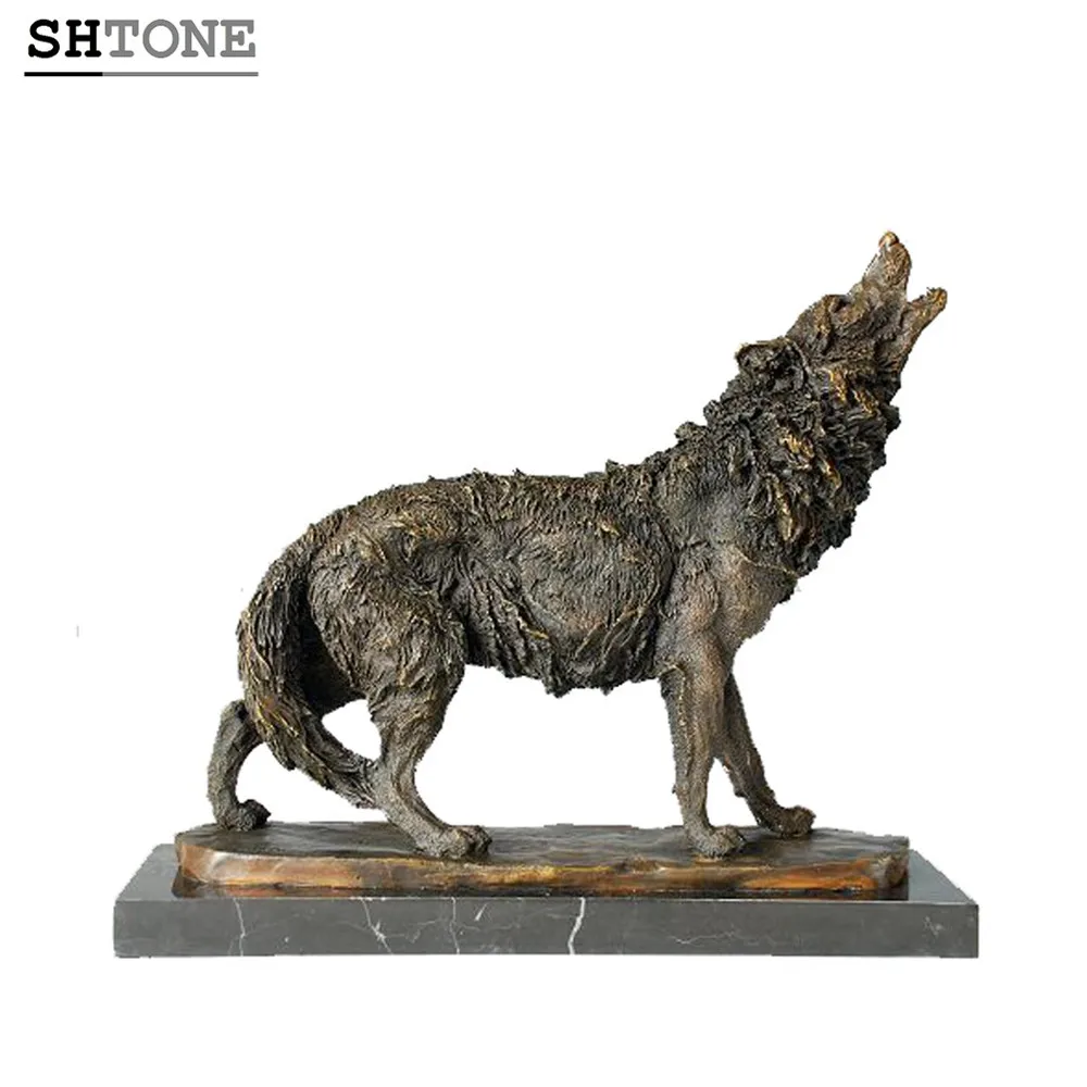 Статуя волка. Bronze Wolf Sculpture. Wolff Bronze Sculpture. Бронзовая статуя волка. Бронзовая фигурка волка.