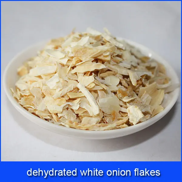 dehydrated white onion flakes