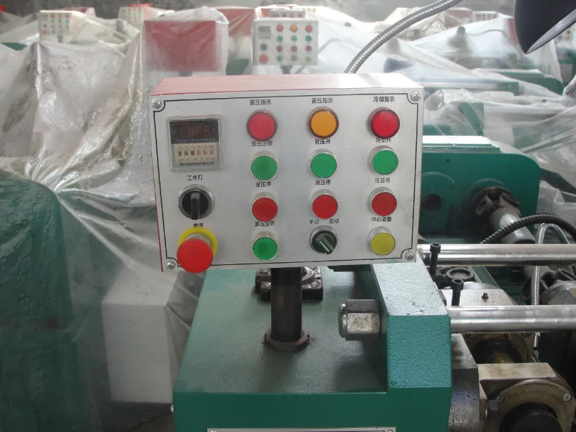 Spoke Thread Rolling Machine