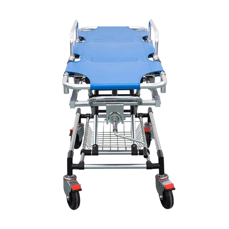 专门医院紧急担架床为病人转移