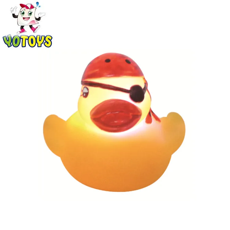 Eco Friendly Wholesale Flashing Rubber Duck Light Lamp Flashing  Led Bath Toy for Kids