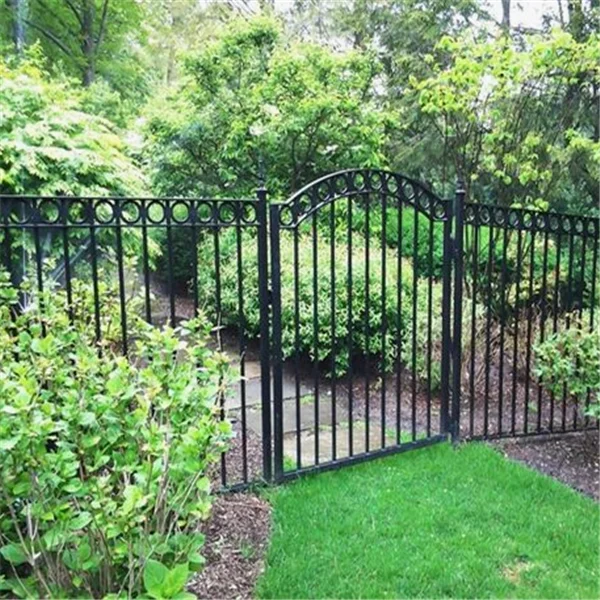 retractable garden gate