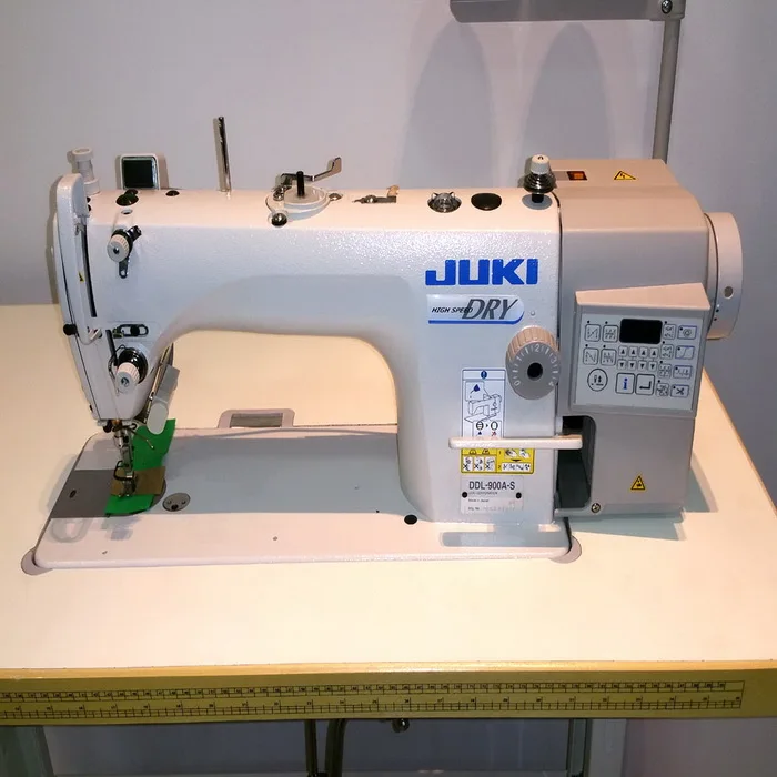 Промышленная машинка juki. Juki DDL-900a-s. Швейная машина Juki DDL 8000a. Промышленные Швейные машины Juki DDL 900. Швейная машина Juki DDL 900 S.