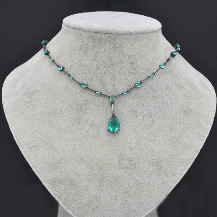 emerald fashion necklace