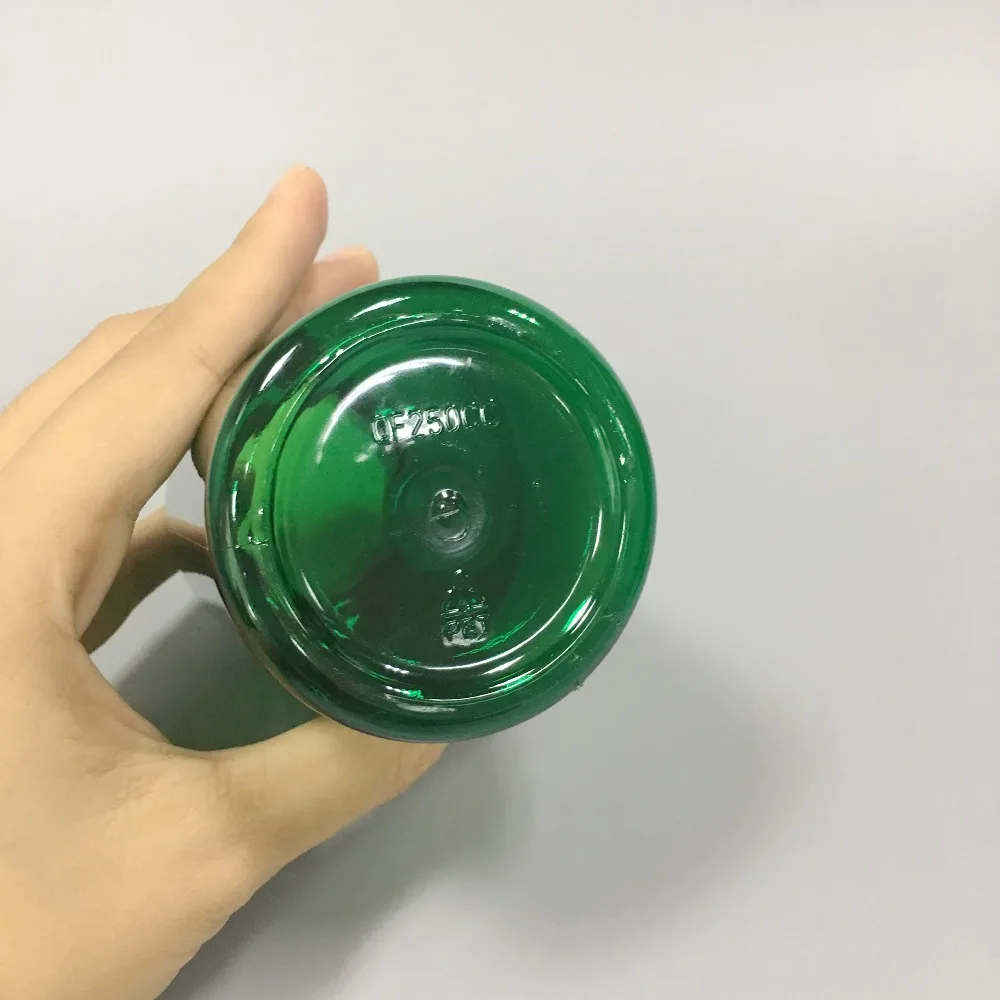 250ml Green PET Plastic Nutraceutical Vitamin Supplement Bottle