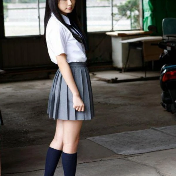 La Última Japonés Falda De Uniforme Escolar - Buy De La Escuela Las Niñas Falda A Cuadros Product on Alibaba.com