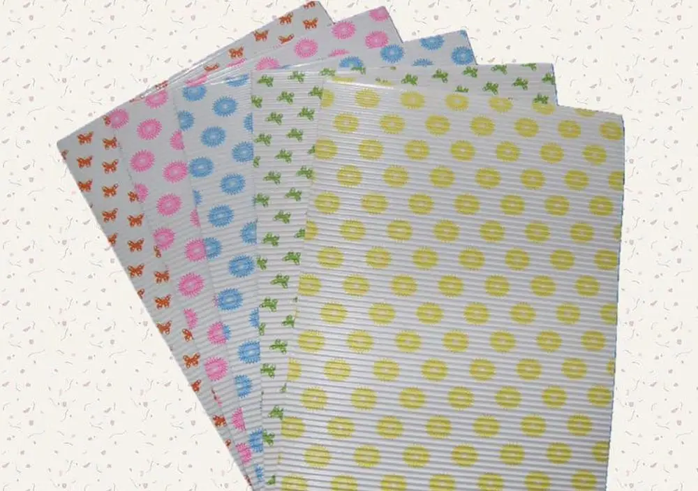 
Цветной лист из гофрированного картона 