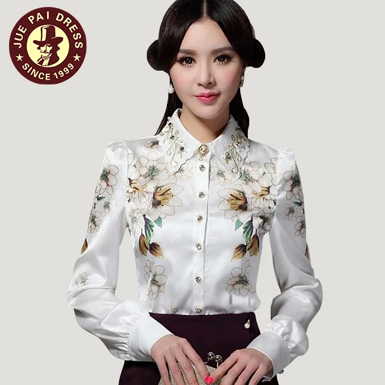 camisa branca de seda feminina