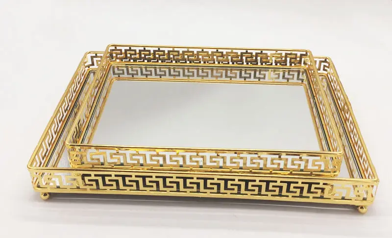 Modern Style Decorative Glass Mirror Bottom Rectangular Tray Gold Metal Serving Tray  Factory Customize