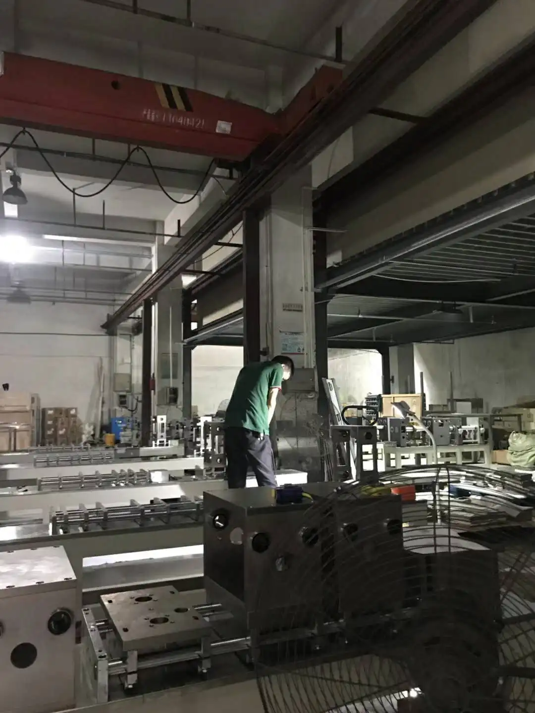 Фармацевтическая добавка, пластиковая машина для запечатывания ампул