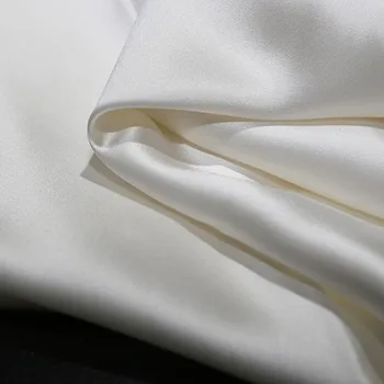 Hot Selling 100% Pure Silk Mulberry Satin Fabrics Charmeuse Satin for Gorgeous Women Clothes