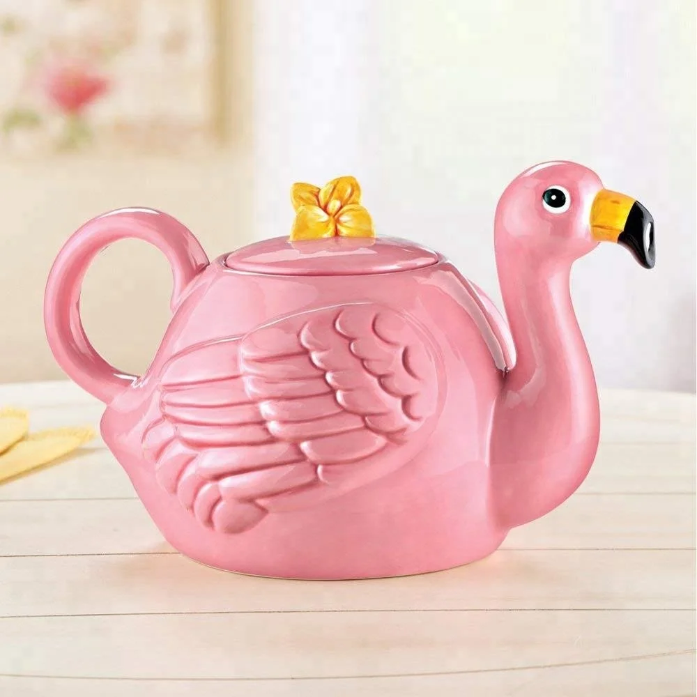 HOME-X Pink Flamingo Whistling Tea Kettle, Animal Teapot, Kitchen  Accessories and Dcor 