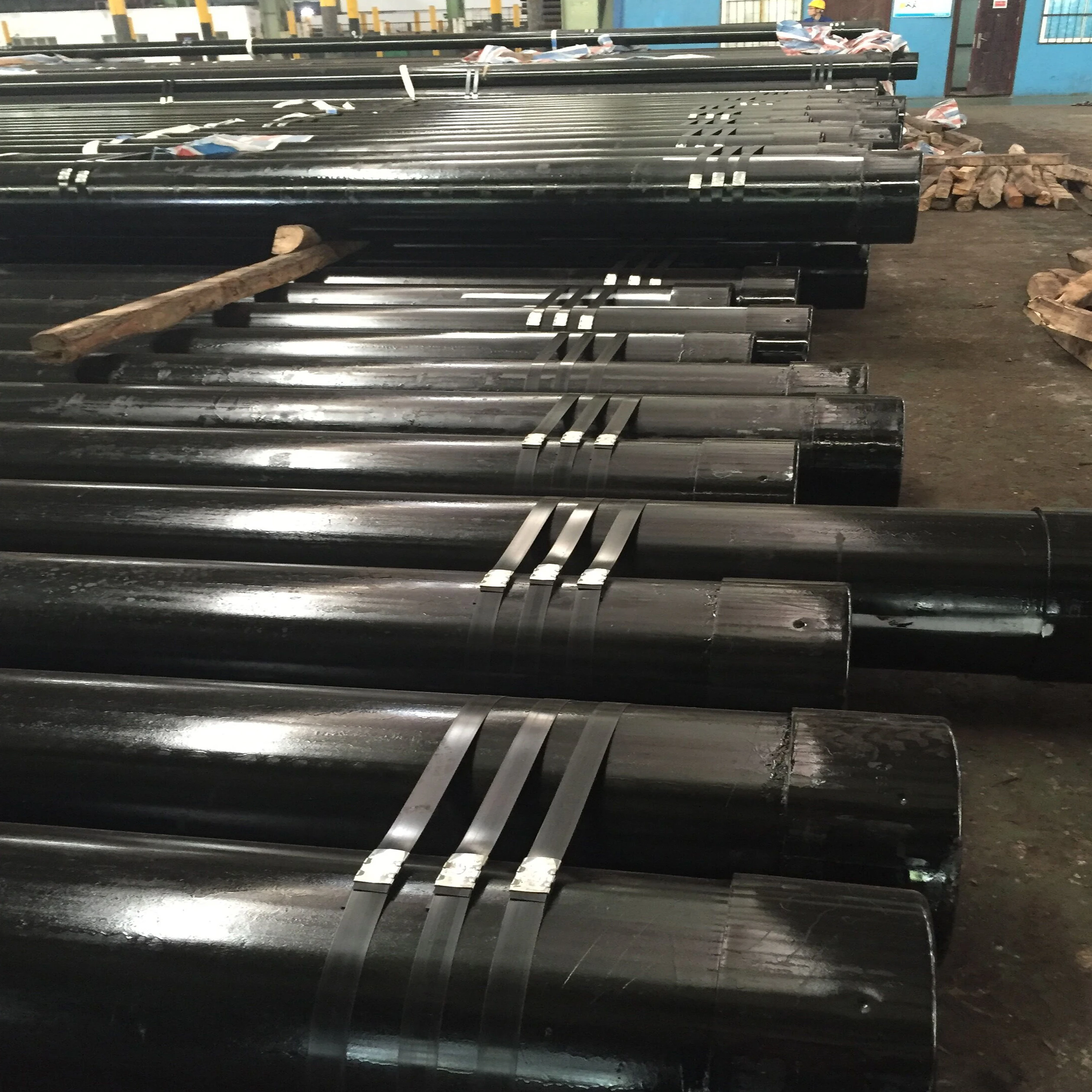 API 5CT5.5インチP110鋼管BTCスレッドオイルウェルケーシングパイプ