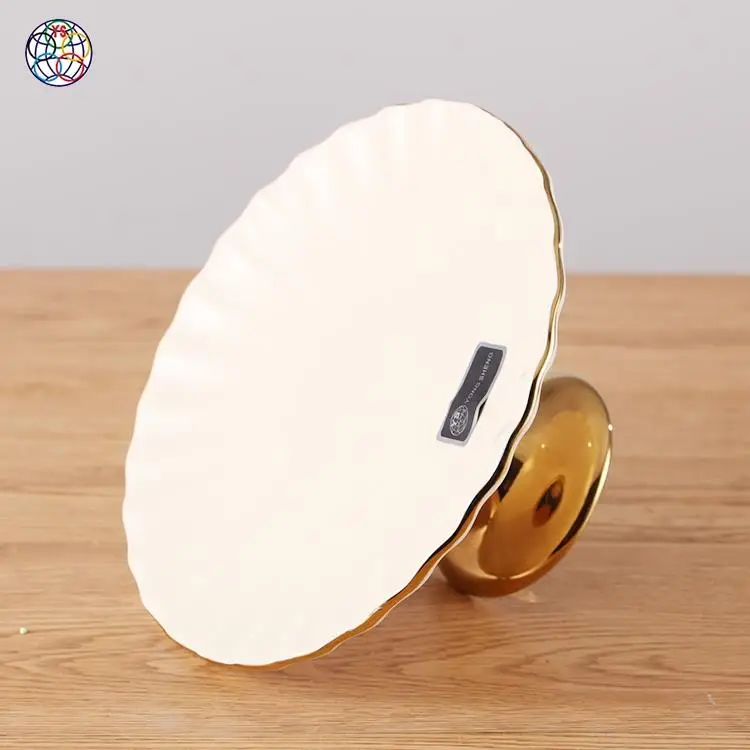 Exquisitely Made Cream and Gold High Quality Cheap Porcelain Standard Plate Size Wholesale Dinner Plates