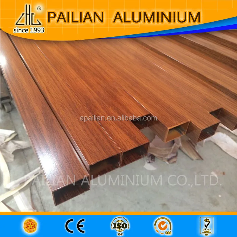 компетенция завод 6063 T5 алюминиевый экструдированный profileswood зерна трубы квадратного сечения профиль