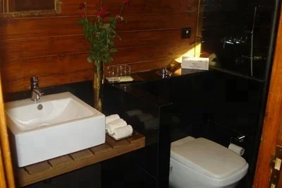 Сборный деревянный дом/кабина/вилла на продажу с пляжем/озерной зоной 1