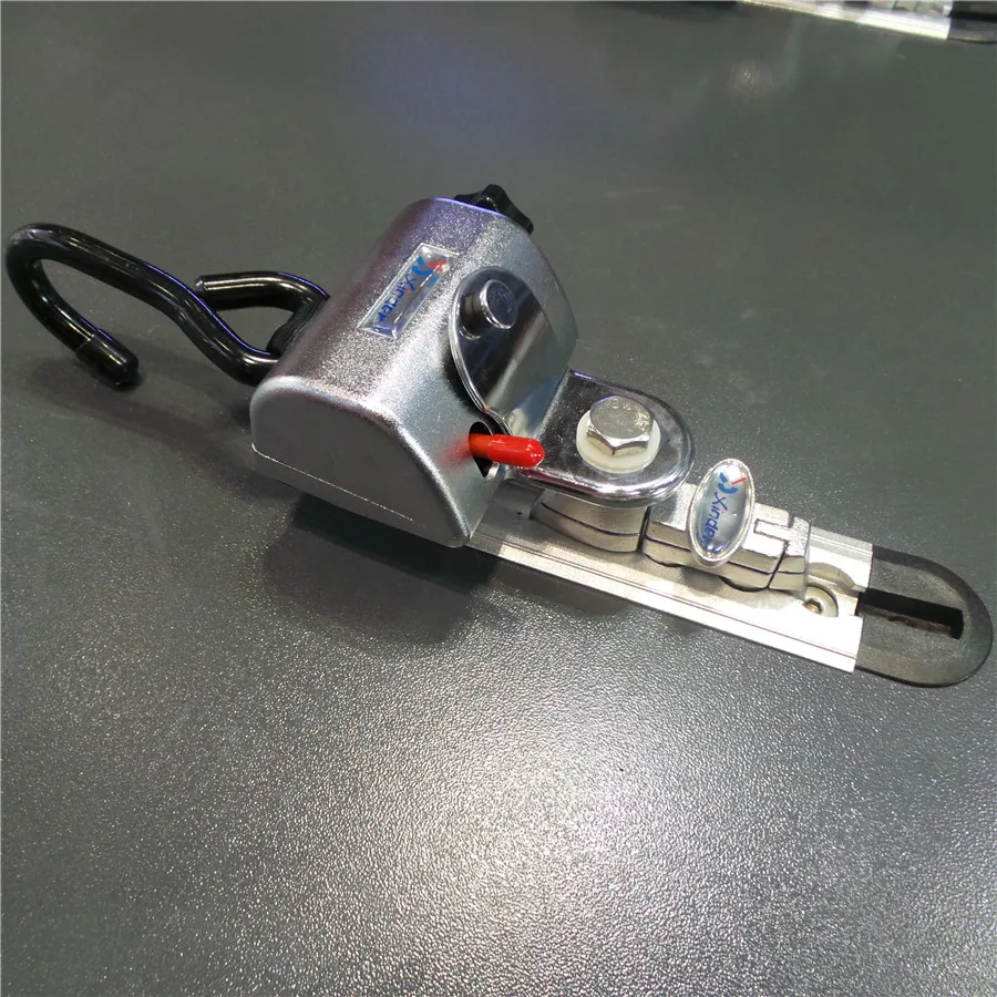 Wheelchair Tie Down System Restraint System to Fix Wheelchair on Car