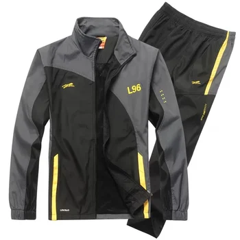 Wholesale polyester Men's track suit jogging suit / sports suit / jogging wear