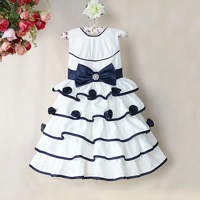 белые модные детские платья из искусскуственного шелка